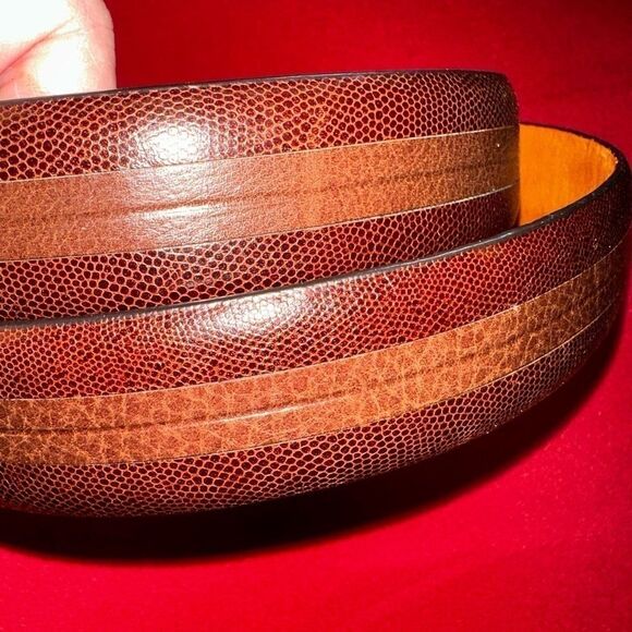 Trafalgar genuine leather belt (Jonathan) sz 40 EUC - Picture 2 of 10